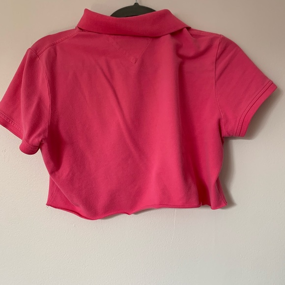 Pink cropped Tommy Hilfiger polo - Picture 3 of 3